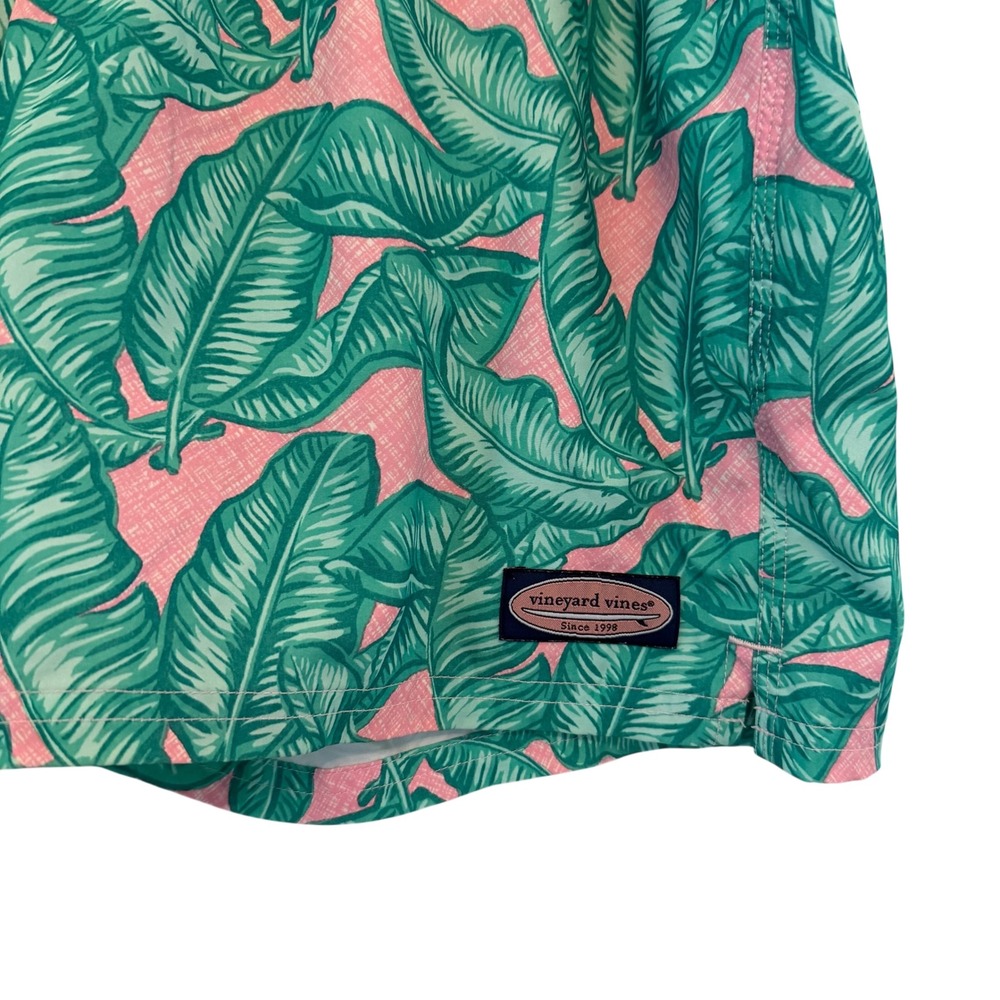 Vineyard Vines Chappy Swim Suit Trunks Mens XL Pink Green Banana Leaf Tropical - Picture 4 of 12
